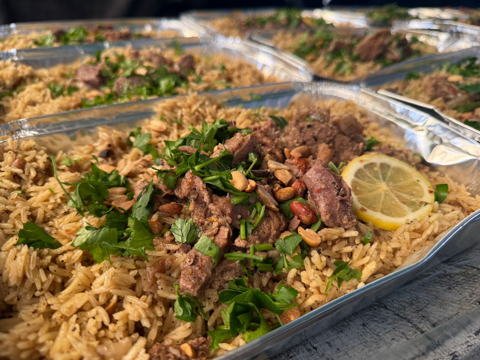 وجبات ساخنة